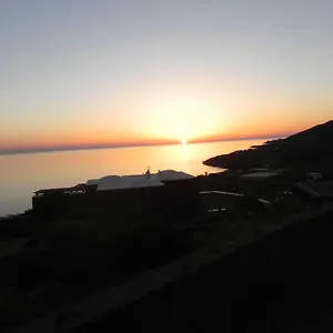 Dammuso U Granatu Casa vacanze Siba
