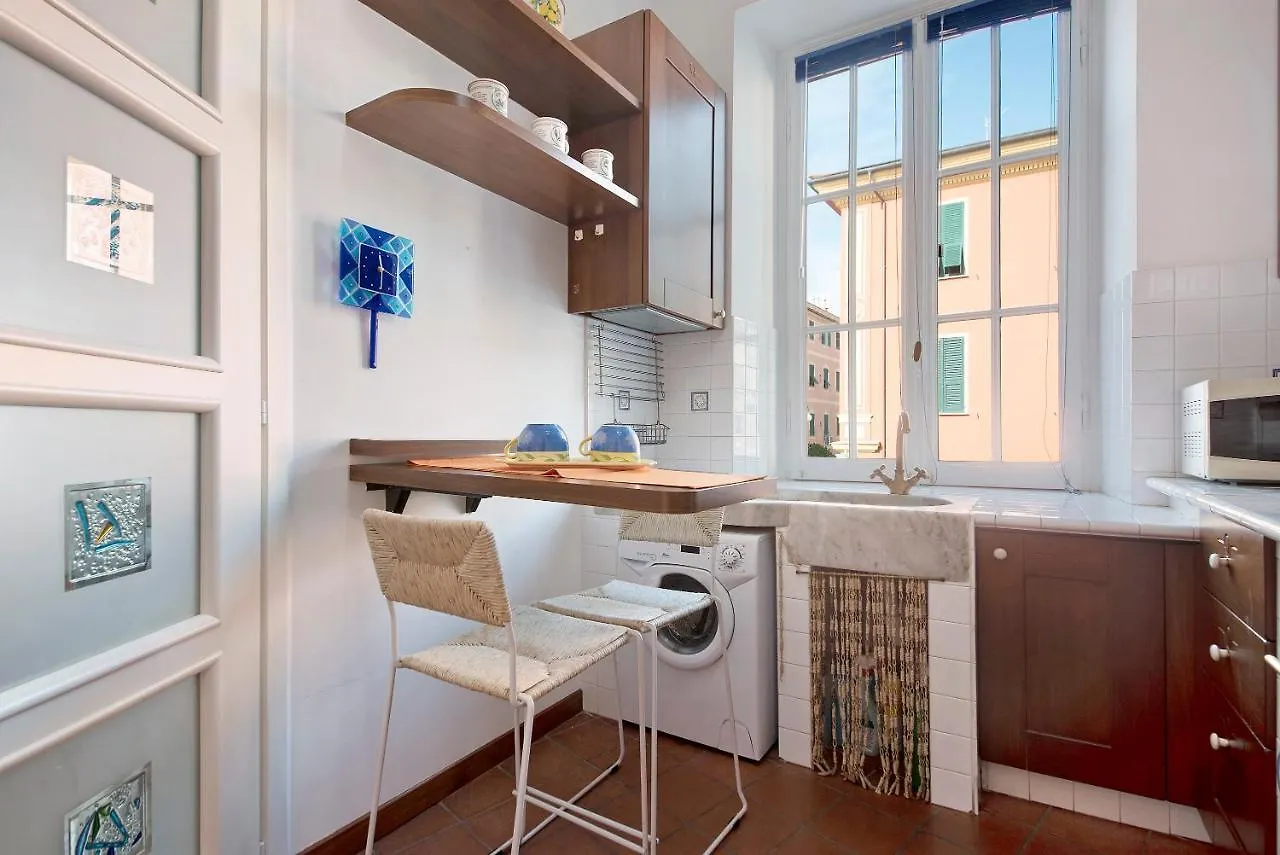 A Due Passi Dal Mare Apartment Chiavari Italy